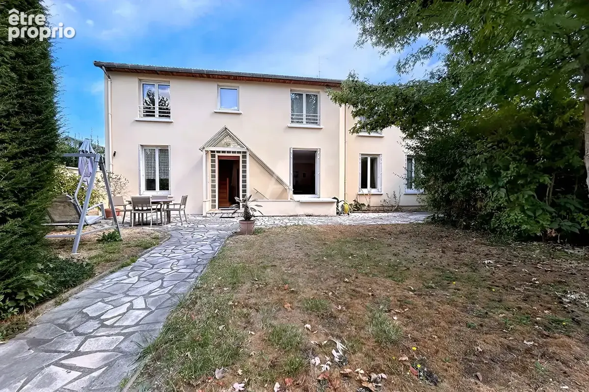 Maison Vitry-sur-seine 5 pièces - secteur gare Jean Jaurès - 130 m² - photo 2
