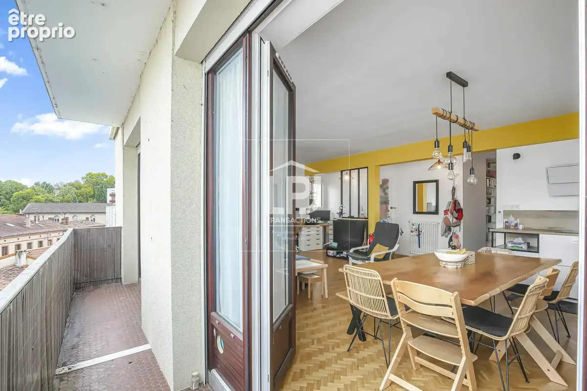 Côte Pavée – Dernier étage,T3 bis avec terrasse exceptionnelle de 97 m² et art de vivre privilégié - photo 5