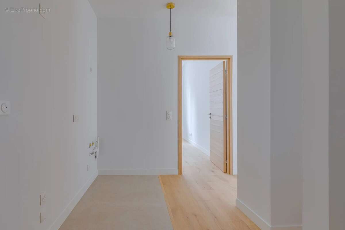 Appartement à SAINT-GENIS-LAVAL