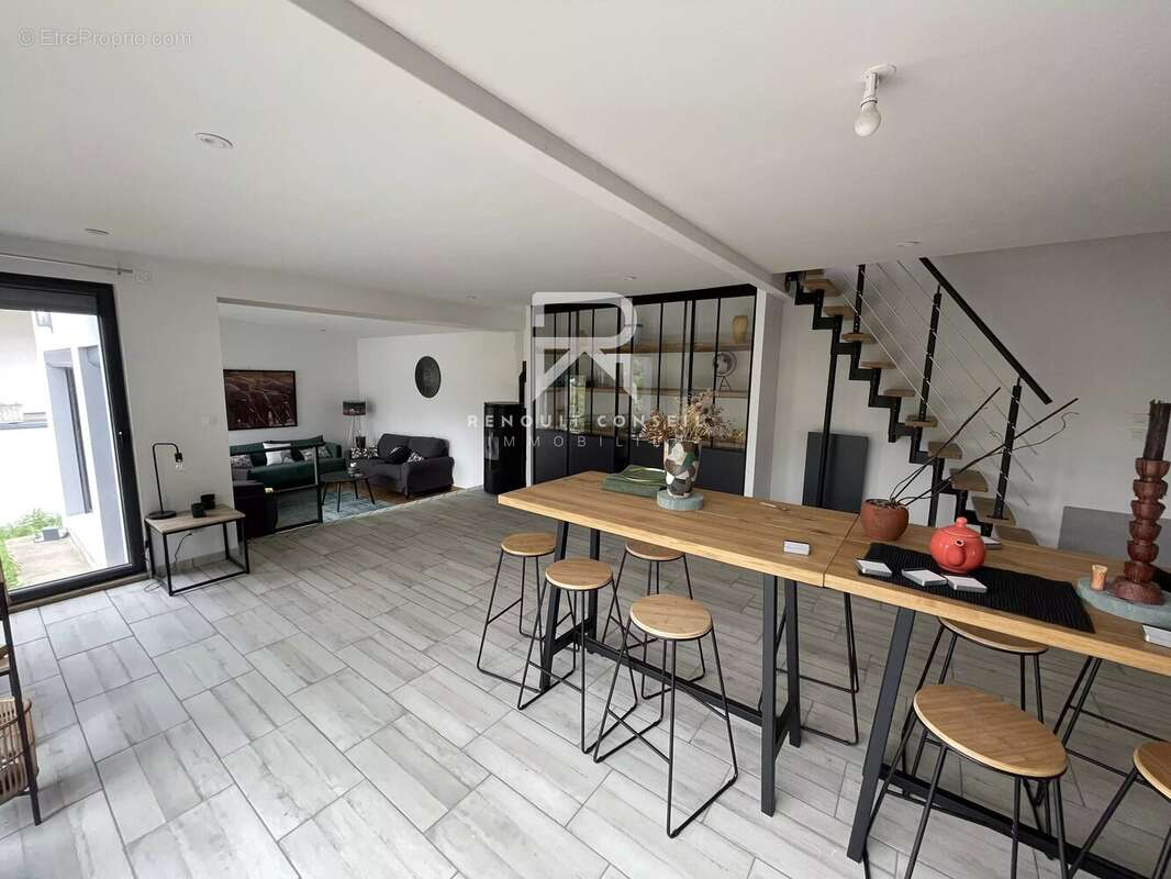Maison à BOIS-GUILLAUME