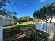 Terrain à SAINT-HILAIRE-DE-RIEZ