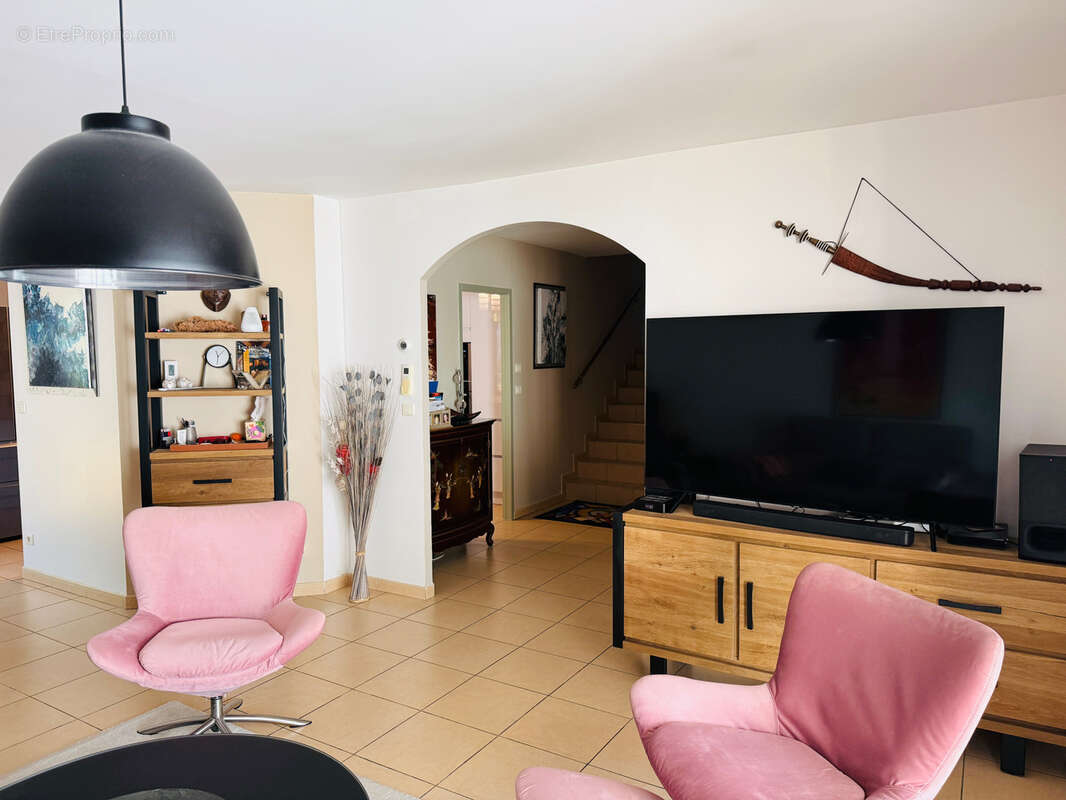 Une maison familiale aux prestations soignées - photo 13
