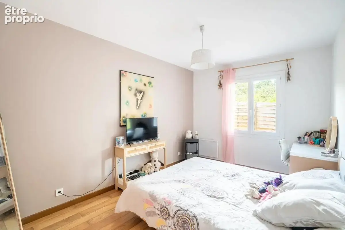Maison de 5 pièces de 140 m² au Pian-Médoc - photo 10