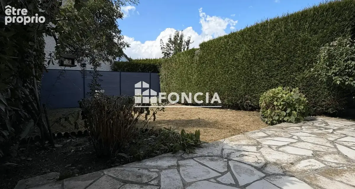 À VENDRE – Maison familiale de 89 m² avec jardin, terrasse et sous-sol total à Saint-Martin-du-Tertre - photo 15