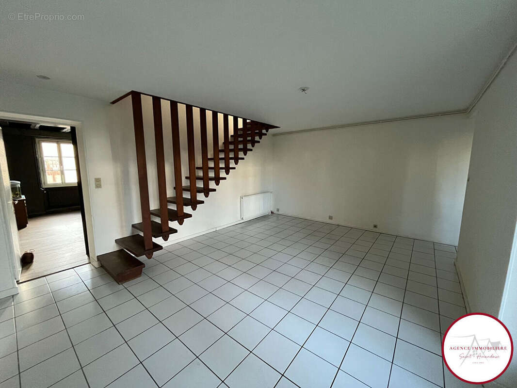 Maison à SAINT-AMAND-MONTROND