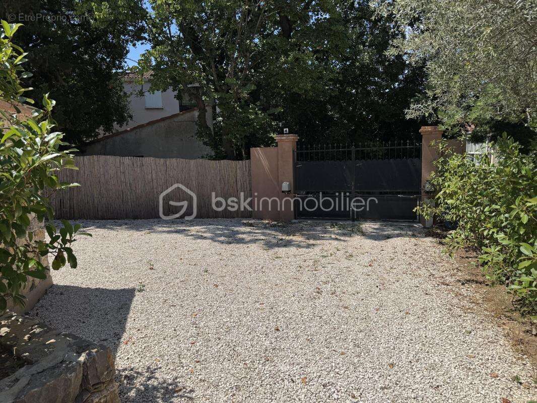 Maison neuve de 170 m2, 5 chambres, piscine, à toulon- quartier  la serinette - photo 30