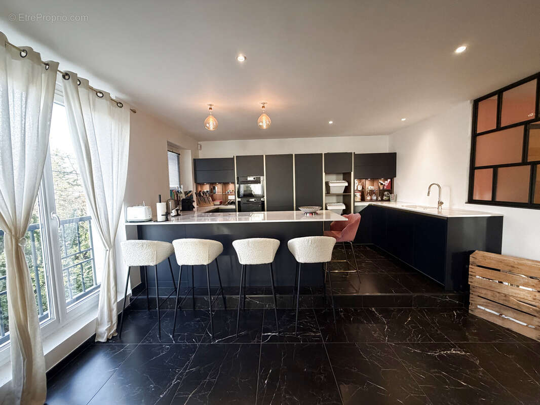 Appartement à PLAN-DE-CUQUES