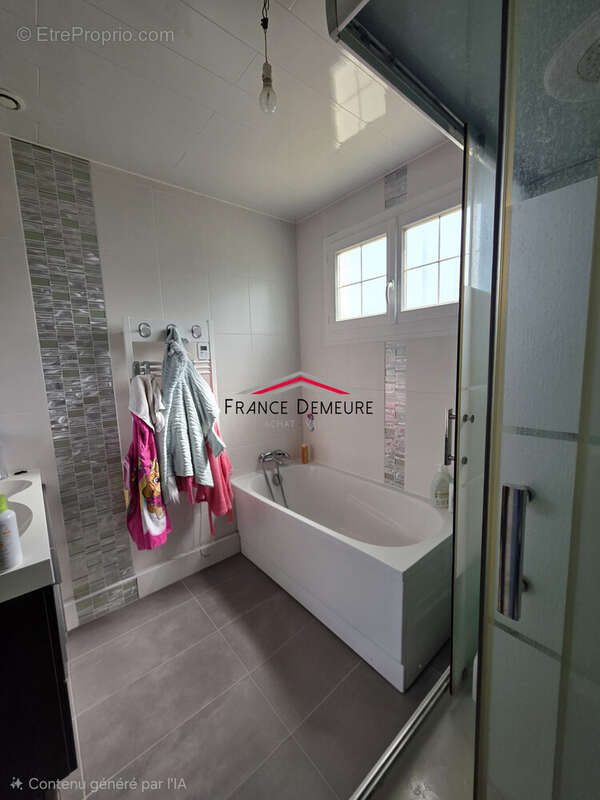 Maison à SAINT-PRIX