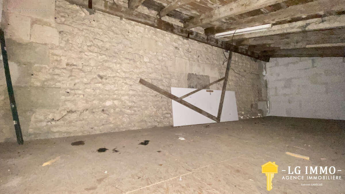 Longère avec dépendances, garages 300 m2, jardin, proche estuaire - photo 19