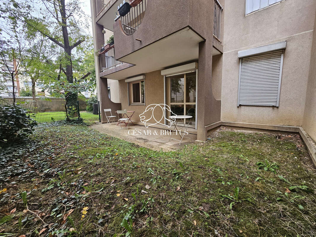 Appartement 64 m² à Lyon-3e  - photo 6