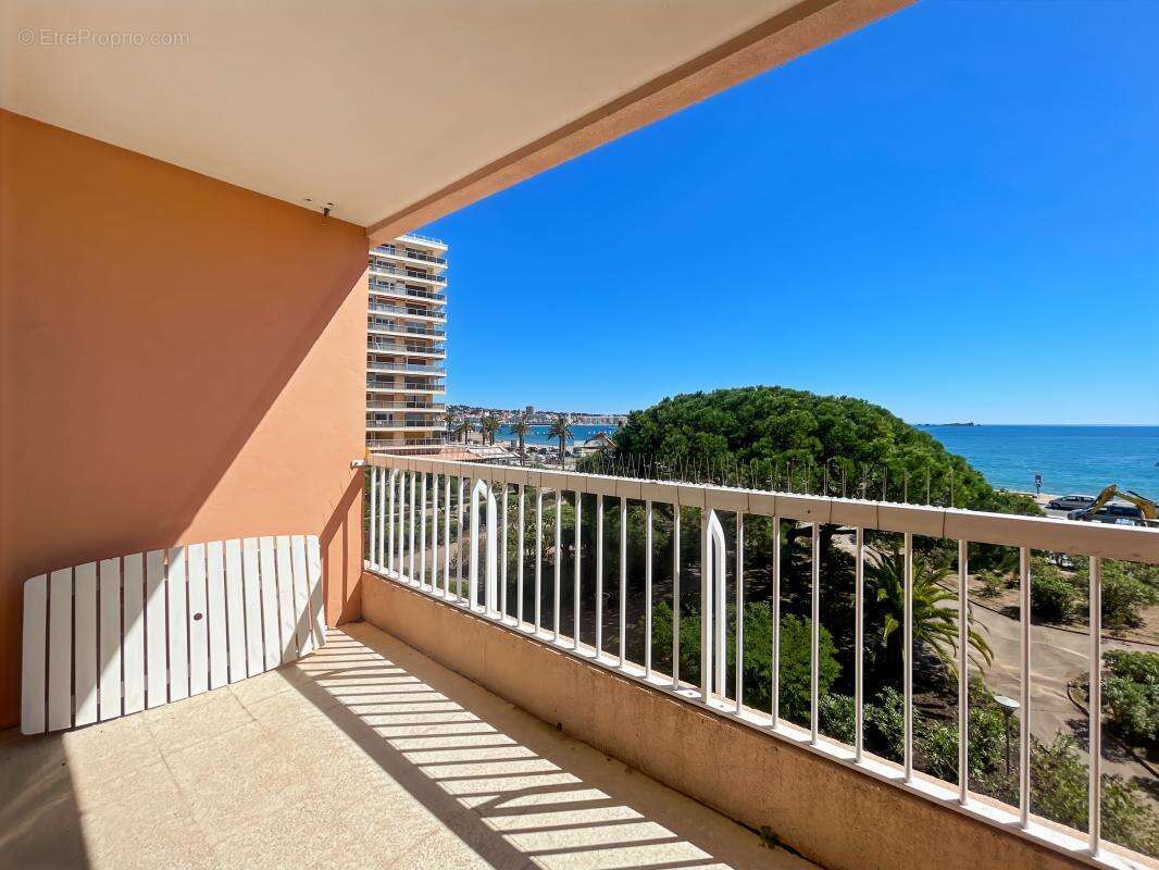 Appartement à FREJUS