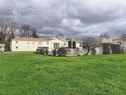 Appartement à FARGUES-SAINT-HILAIRE