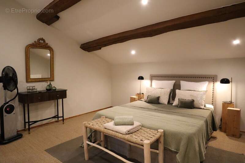 Maison à MONTREVEL-EN-BRESSE