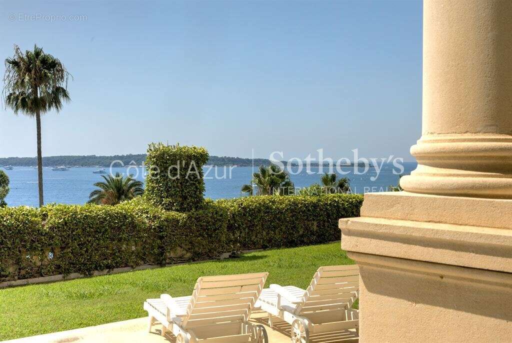 Appartement à CANNES