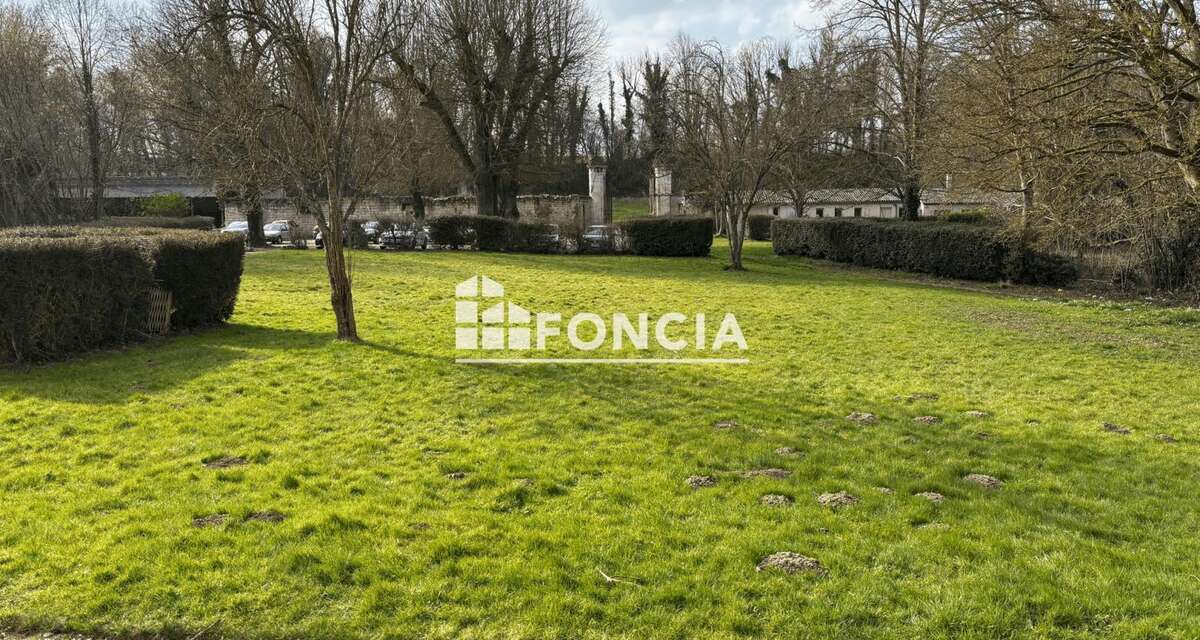 Appartement à CROUY-SAINT-PIERRE