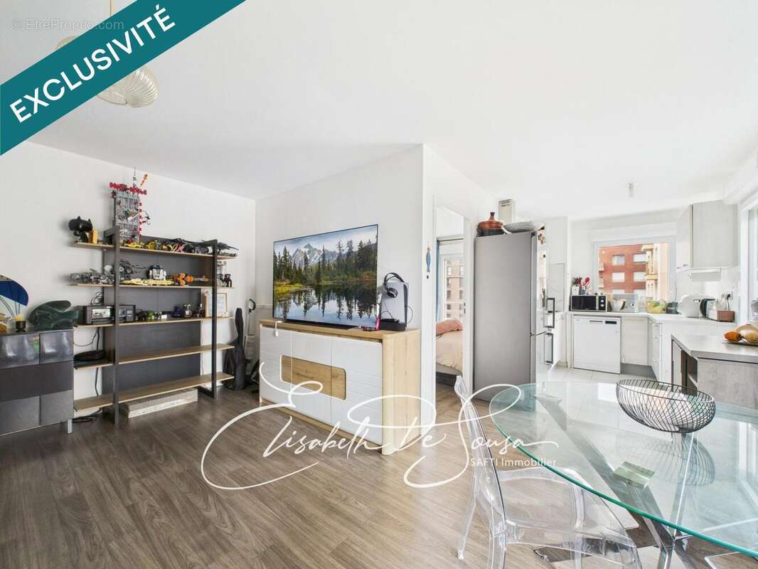 Photo 2 - Appartement à IVRY-SUR-SEINE