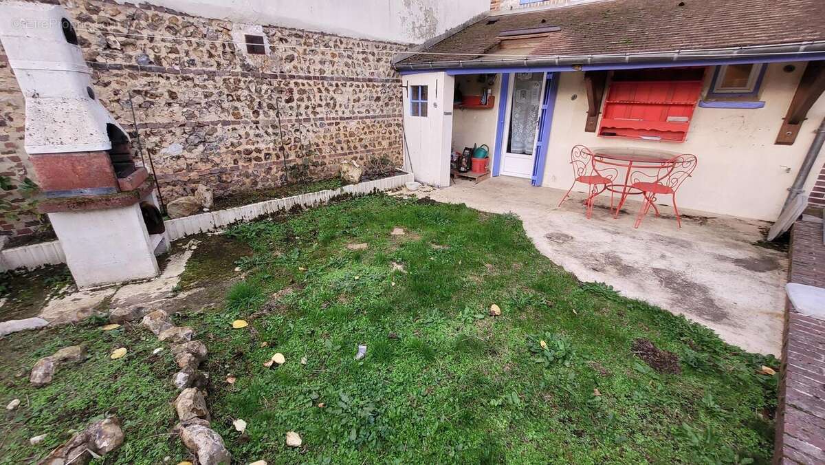 Photo 2 - Maison à GLOS-LA-FERRIERE