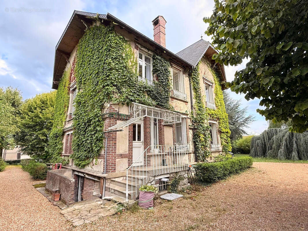 Maison à ANET