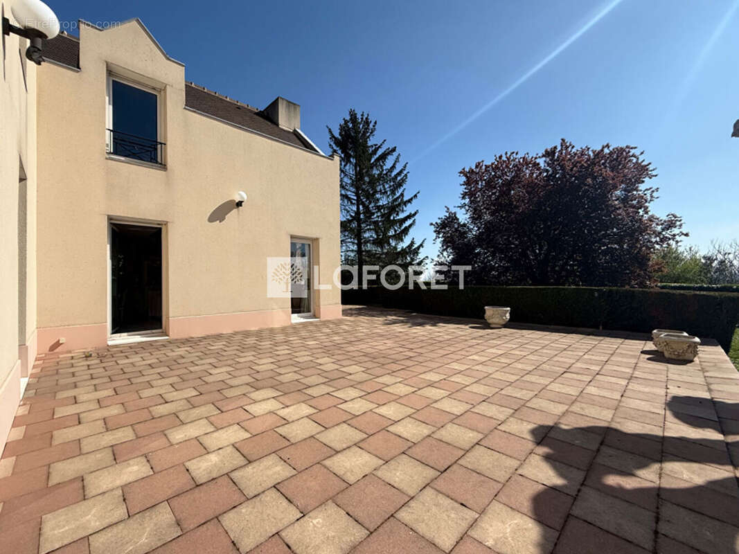 Maison à CORMEILLES-EN-PARISIS