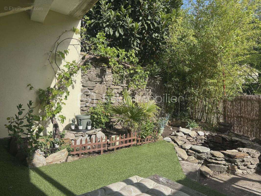 Maison à LES SALLES-DU-GARDON