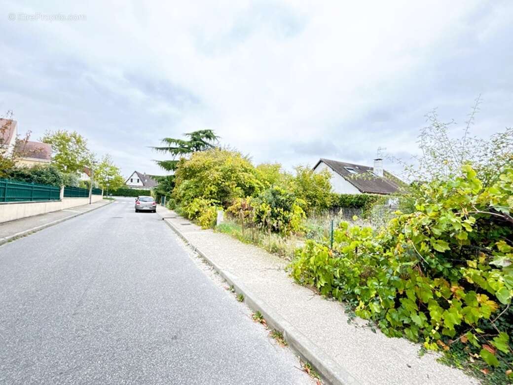 Terrain à VERNOUILLET