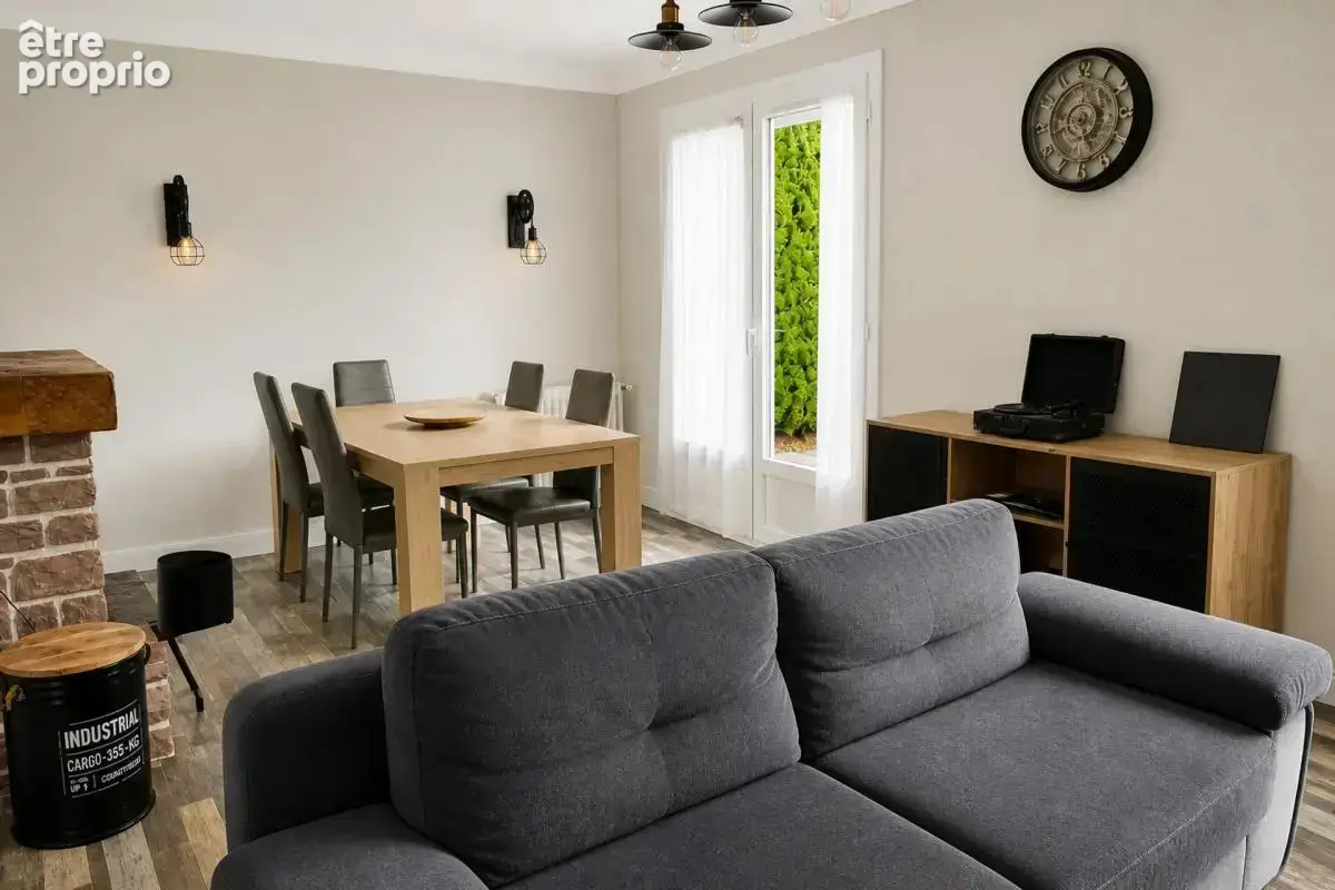 Maison de 4 pièces de 97 m² à Prin-Deyrançon - photo 3