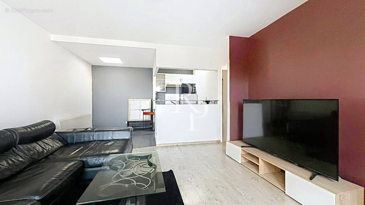 Appartement à CRAPONNE