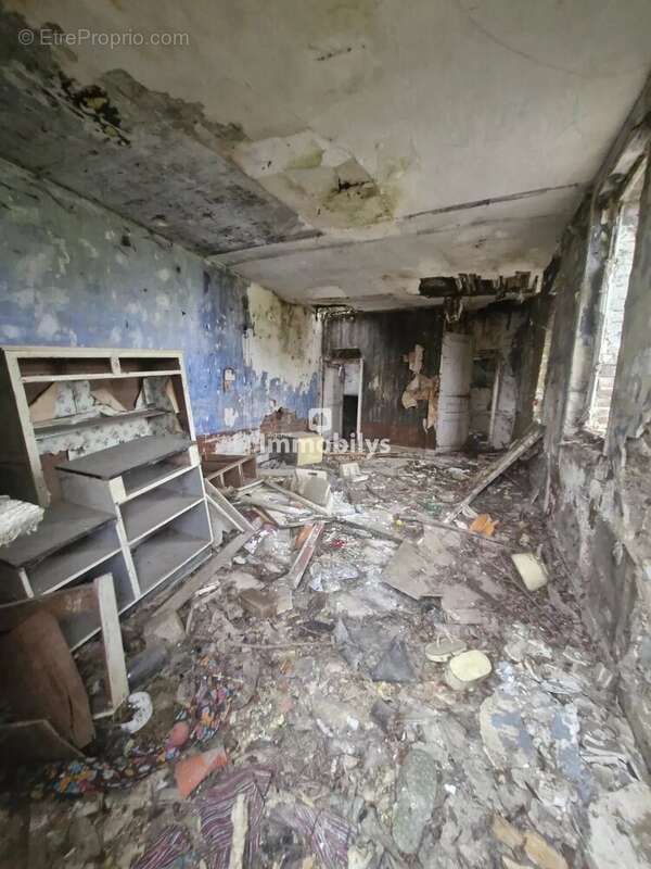 Maison à FONTAINE-AU-BOIS