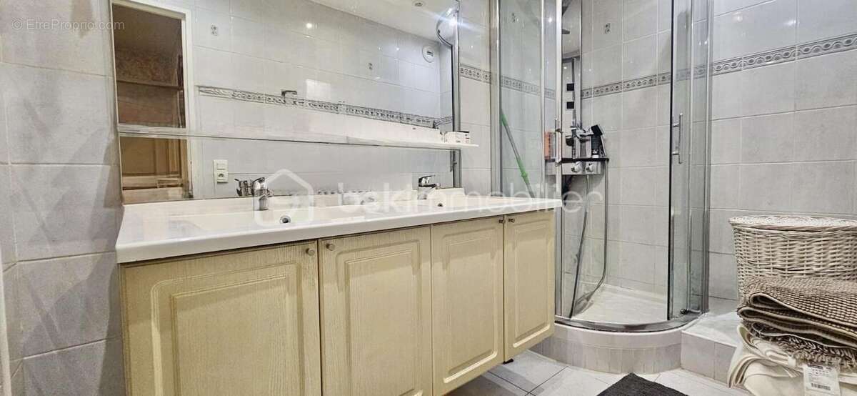 Appartement à SASSENAGE