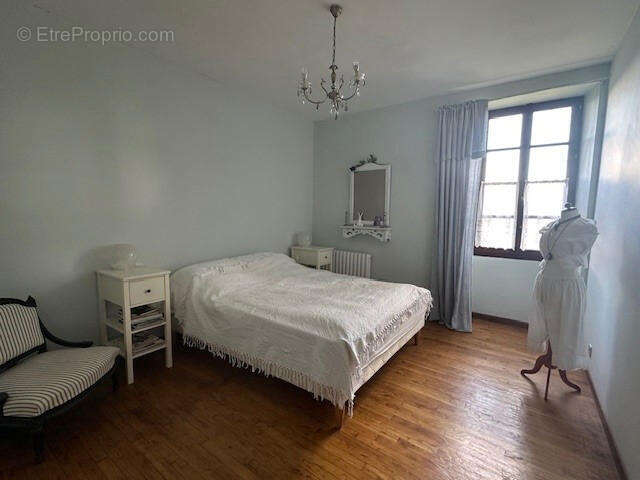 CH3 - Maison à FLEURANCE