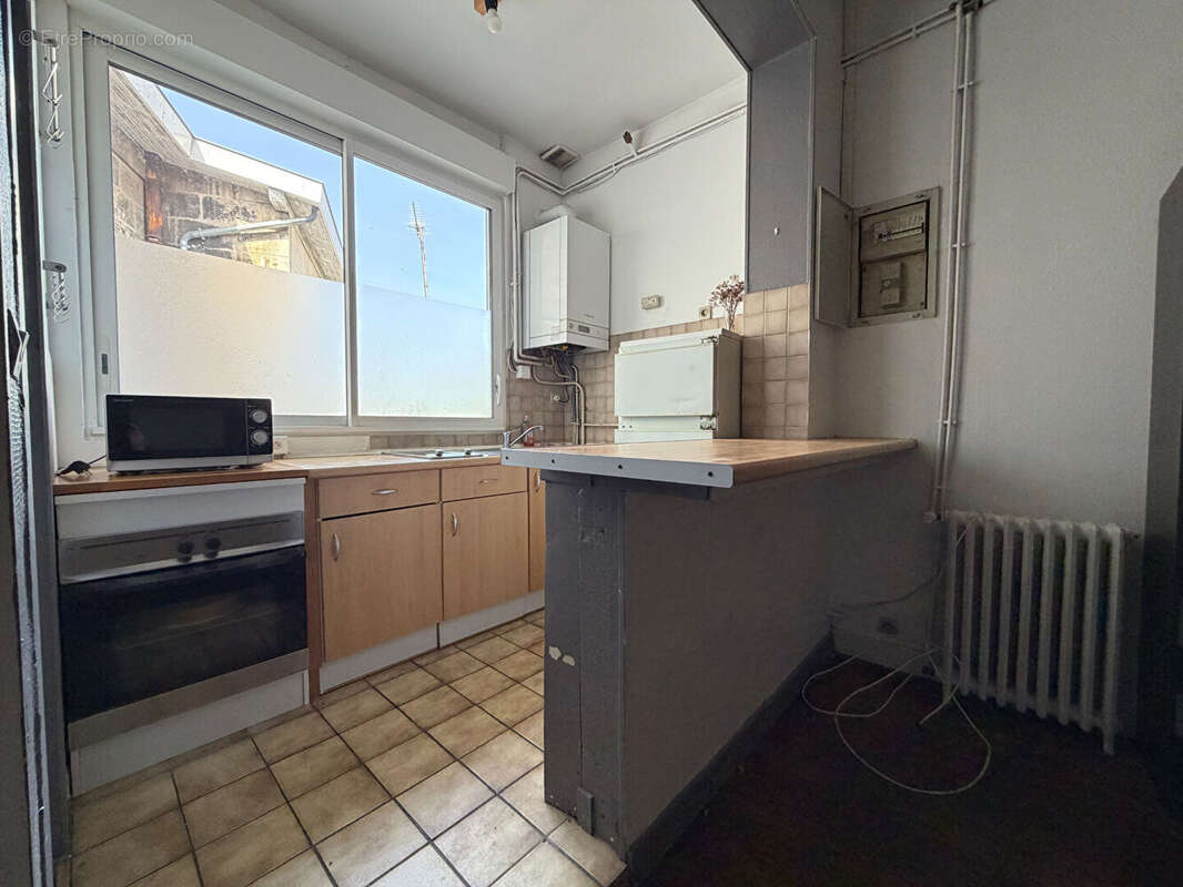 Bordeaux - barrière de bègles - appartement deux pieces duplex - photo 2
