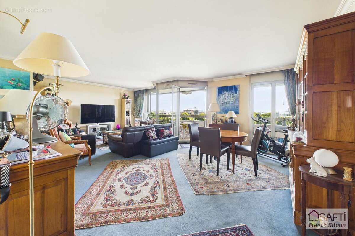 Photo 7 - Appartement à COURBEVOIE