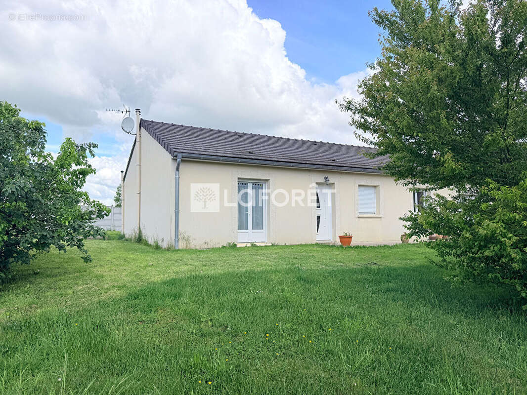 Maison à GIVRY
