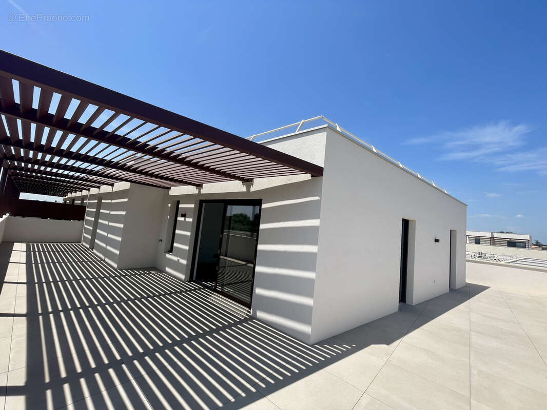 Appartement à CASTRIES