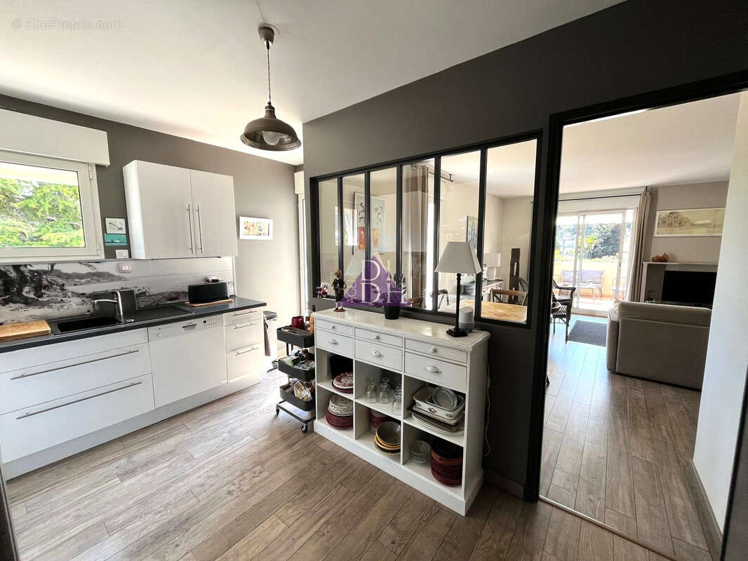 Appartement à CARQUEIRANNE