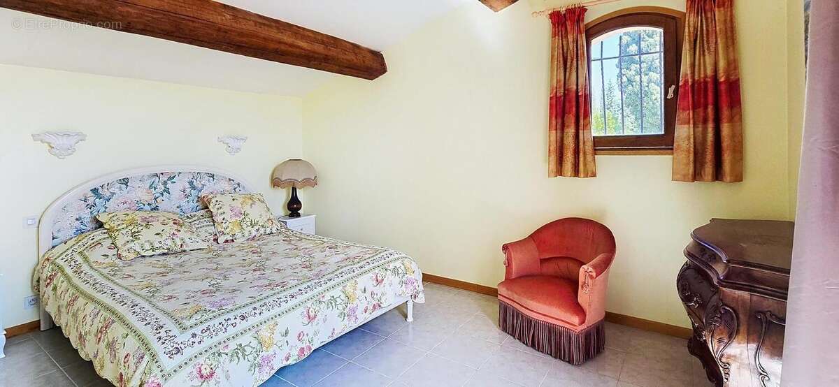 Photo 6 - Maison à LORGUES