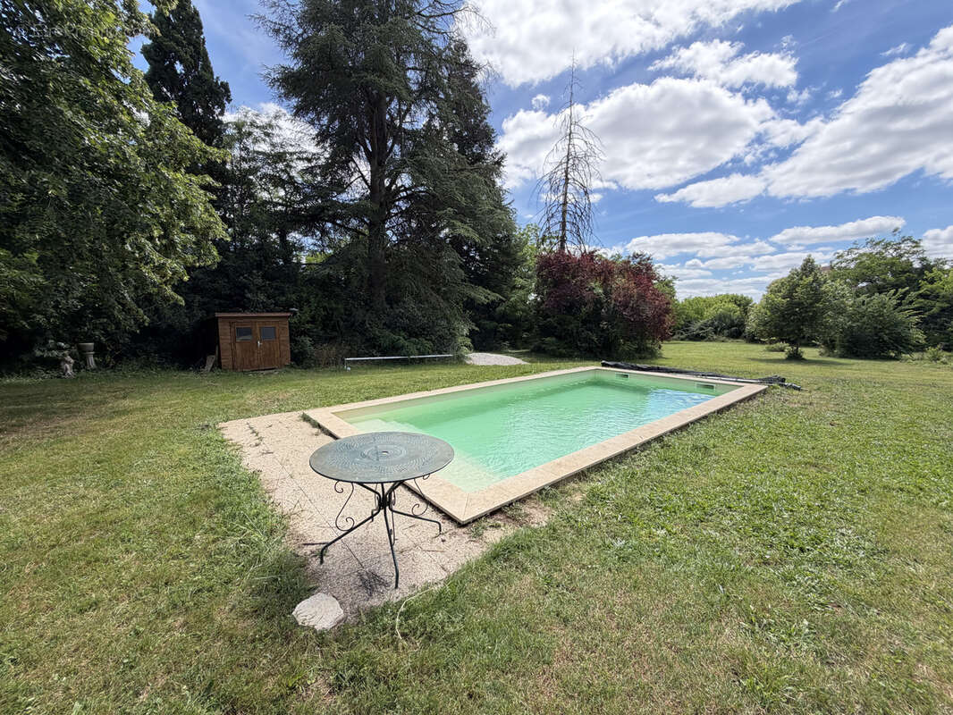 Maison à DURAVEL
