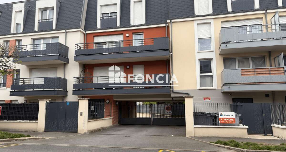 Appartement à GRETZ-ARMAINVILLIERS