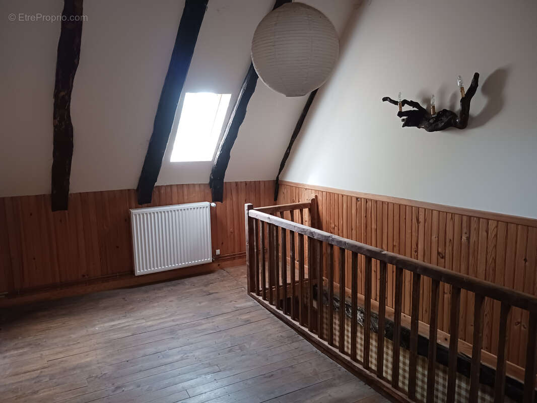 Maison à SAINT-BONNET-DE-SALERS