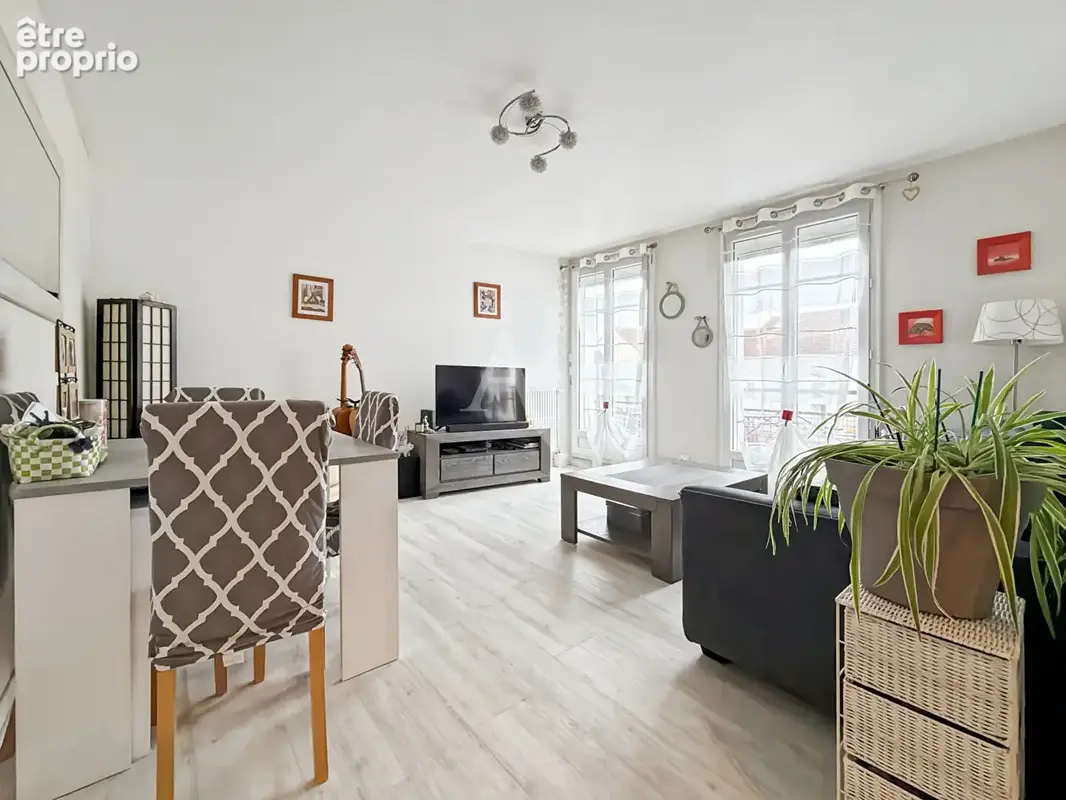 Appartement à COURDIMANCHE