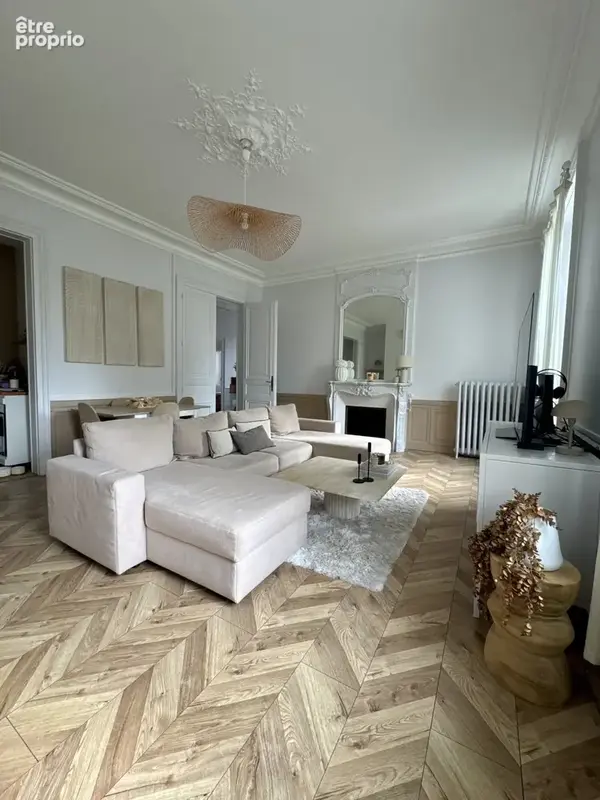Appartement de caractère de 100 m2 avec parking privé   Immeuble de standing - photo 2