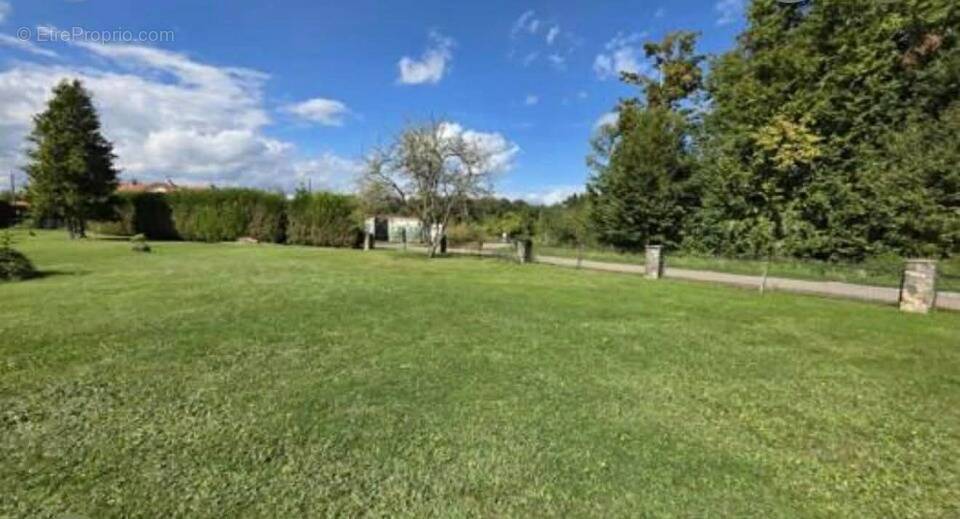 Terrain à RUEIL-MALMAISON