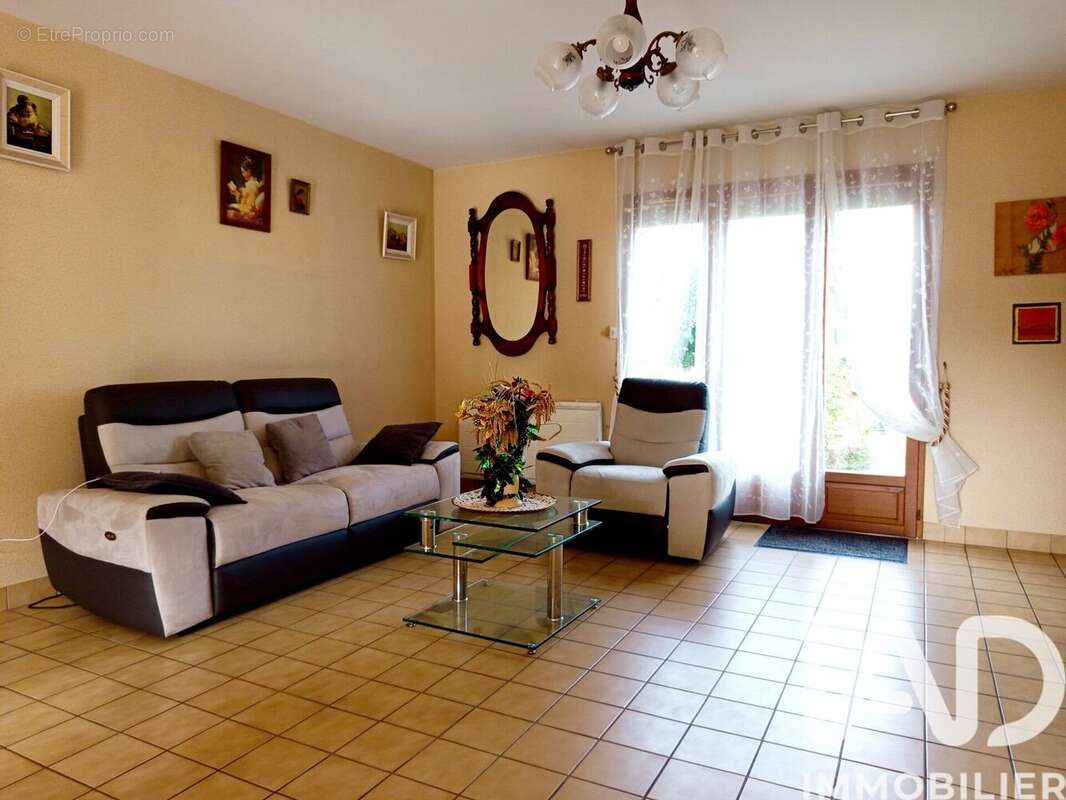 Photo 3 - Maison à TINTENIAC