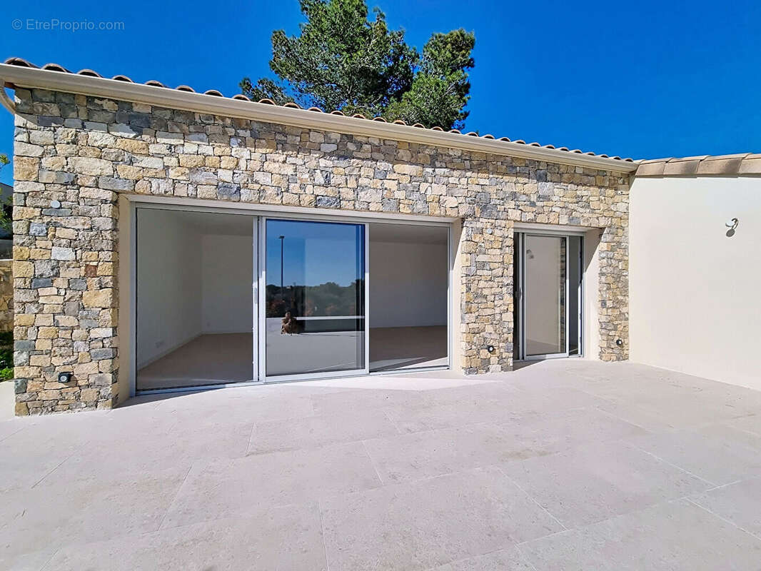 Maison à NIMES