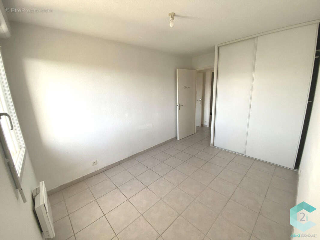 Appartement à LONGAGES