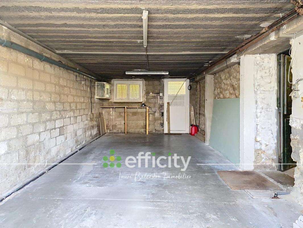 Maison à VILLECRESNES