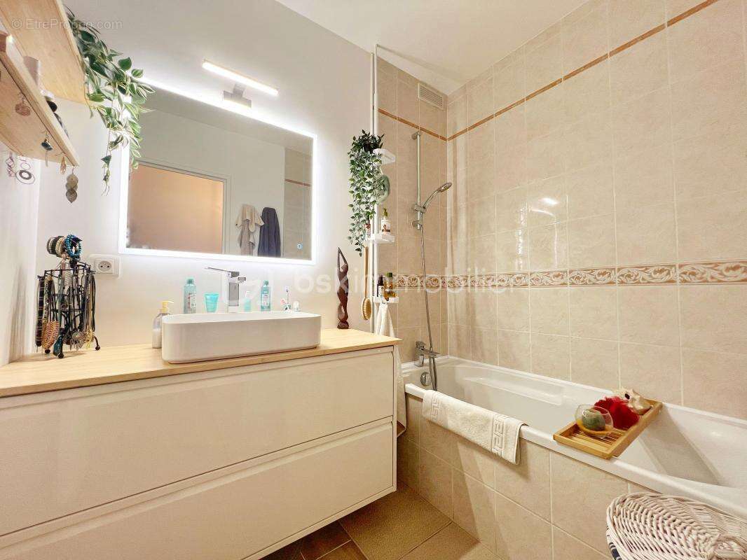 Appartement à BOUGIVAL
