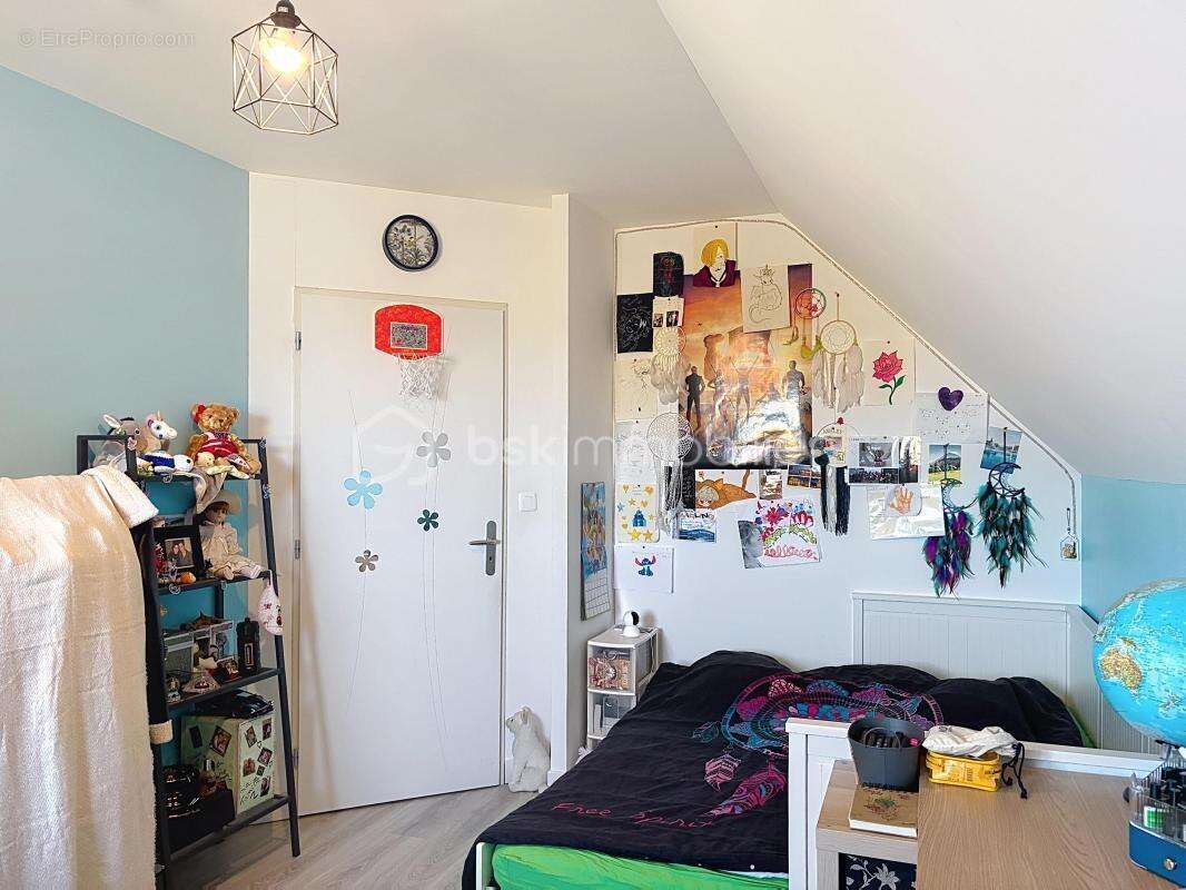 Maison 130 m² à Drambon  - photo 10