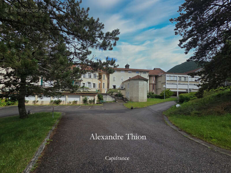 Maison à CONFORT