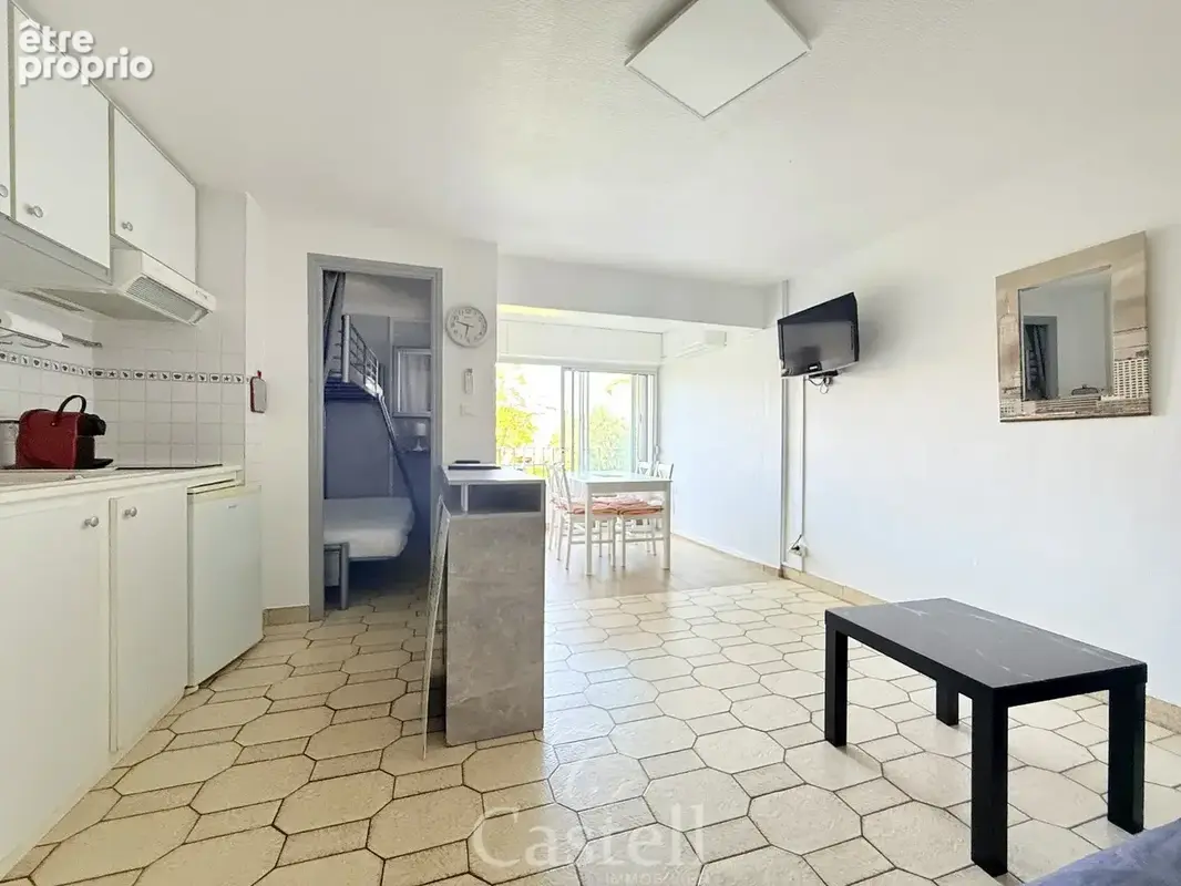 Appartement chambre cabine + parking a seulement 50m a pieds de la plage - photo 2